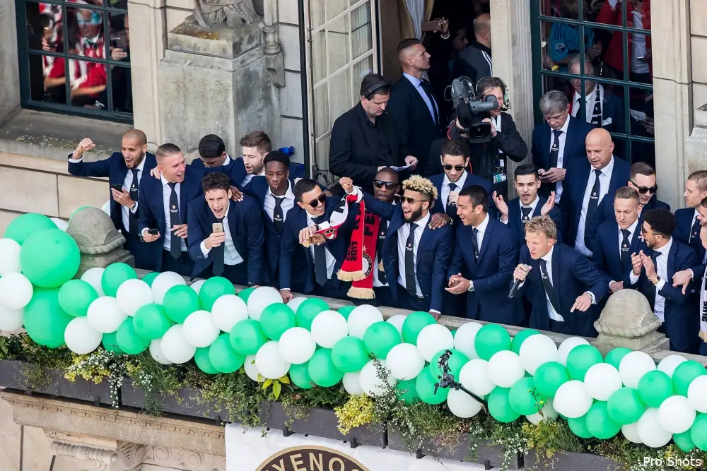 Botteghin: ''Alle beelden en foto's proberen terug te kijken''