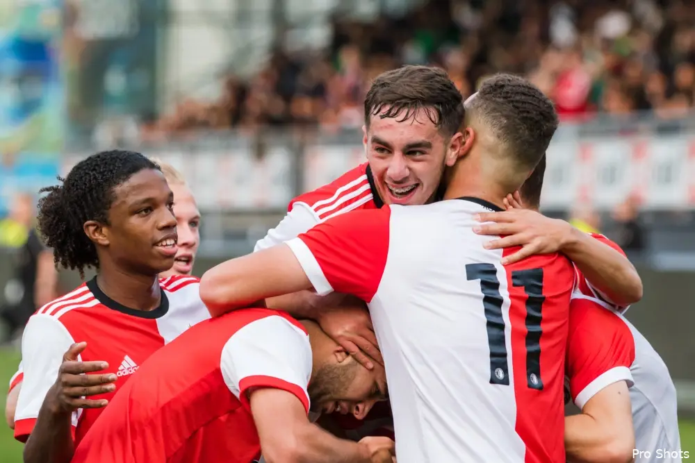 Feyenoord O/19 wint overtuigend van Sjachtar