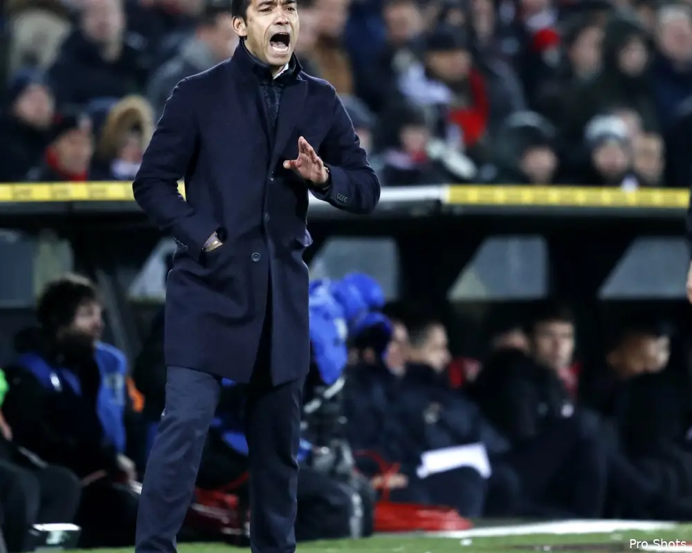 ''Van Bronckhorst kan wel eens 'een Wenger' worden''