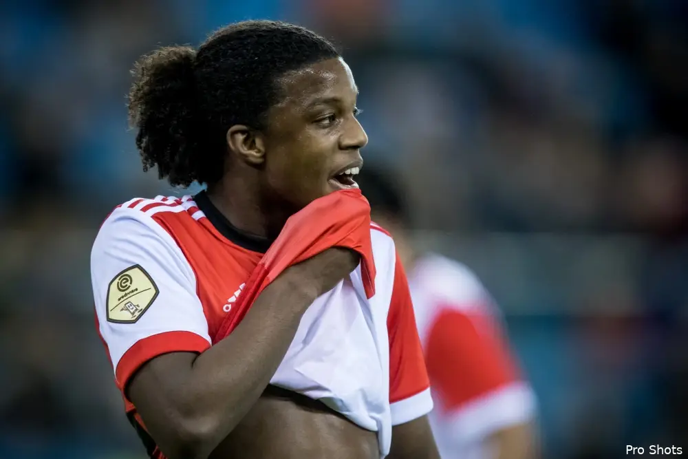Tyrell Malacia verlengt tot 2023 bij Feyenoord