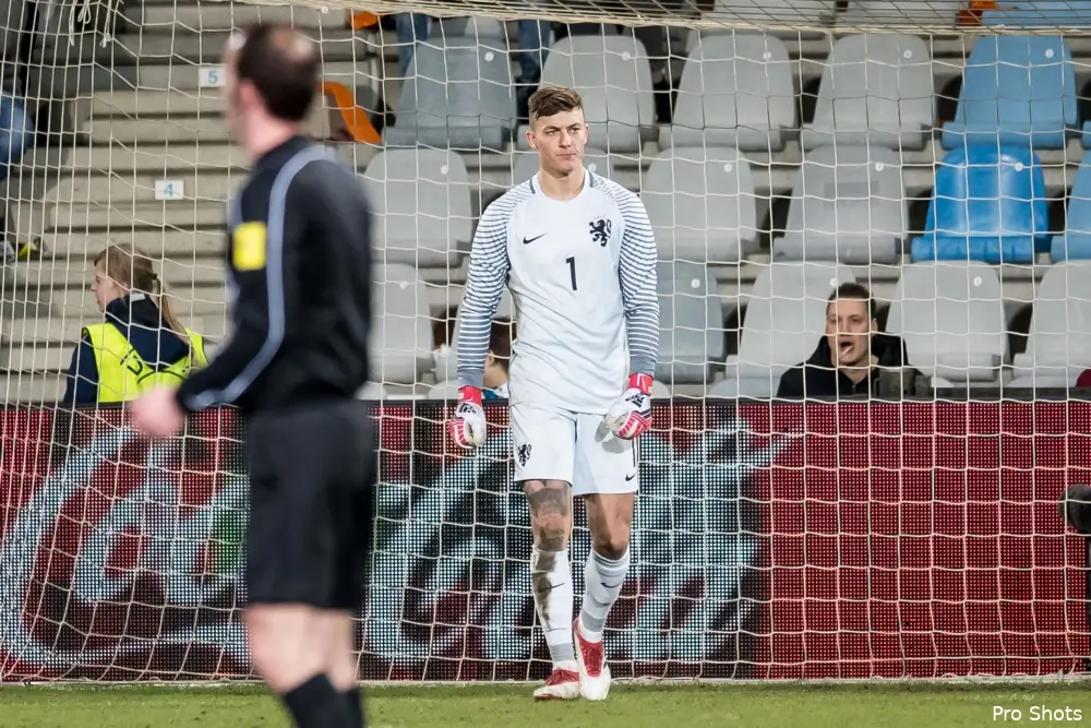 VIDEO | Bijlow en Nieuwkoop onderuit met Jong Oranje