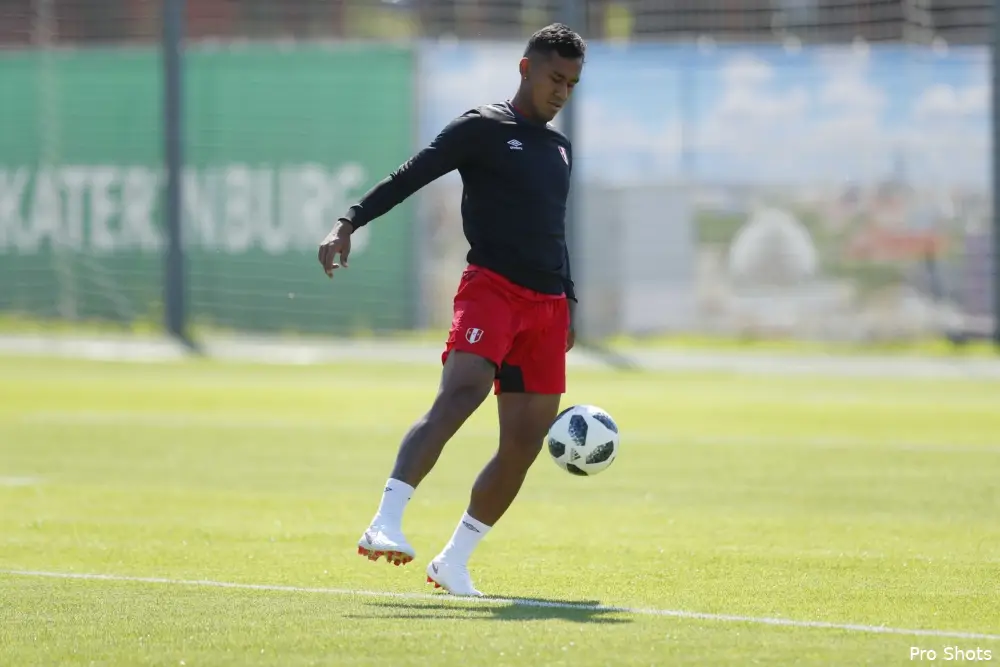 Feyenoord kan voorlopig geen beroep doen op Tapia