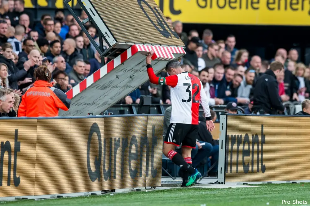 Van Persie reageert: ''Schorsing is veel te groot''