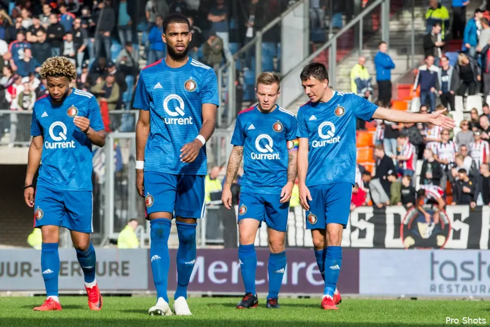 De Boer kraakt tactiek Feyenoord: ''Dat is wel zorgwekkend''