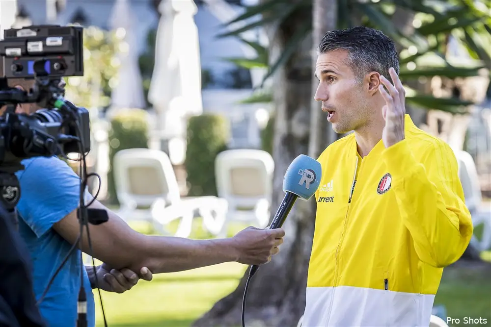 Van Persie: ''Ik zelf lig ook niet wakker van zo’n stukje''