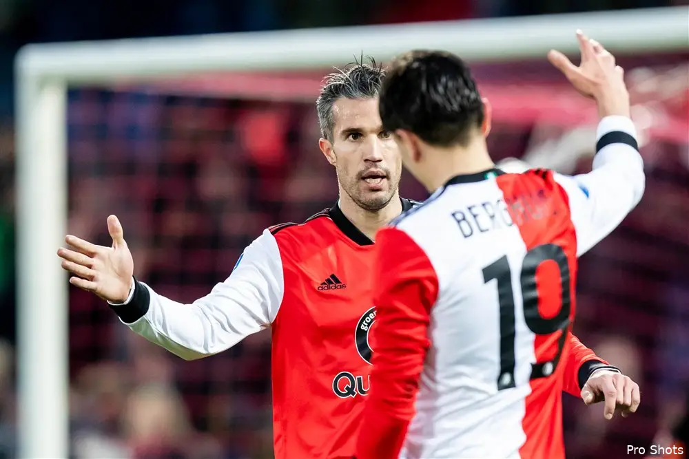 Vermoedelijke opstelling: Van Persie, Jørgensen en Vilhena