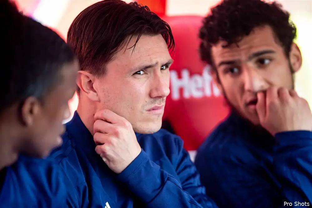 ''Ik vind de rol van Van Bronckhorst hier heel onhandig in''