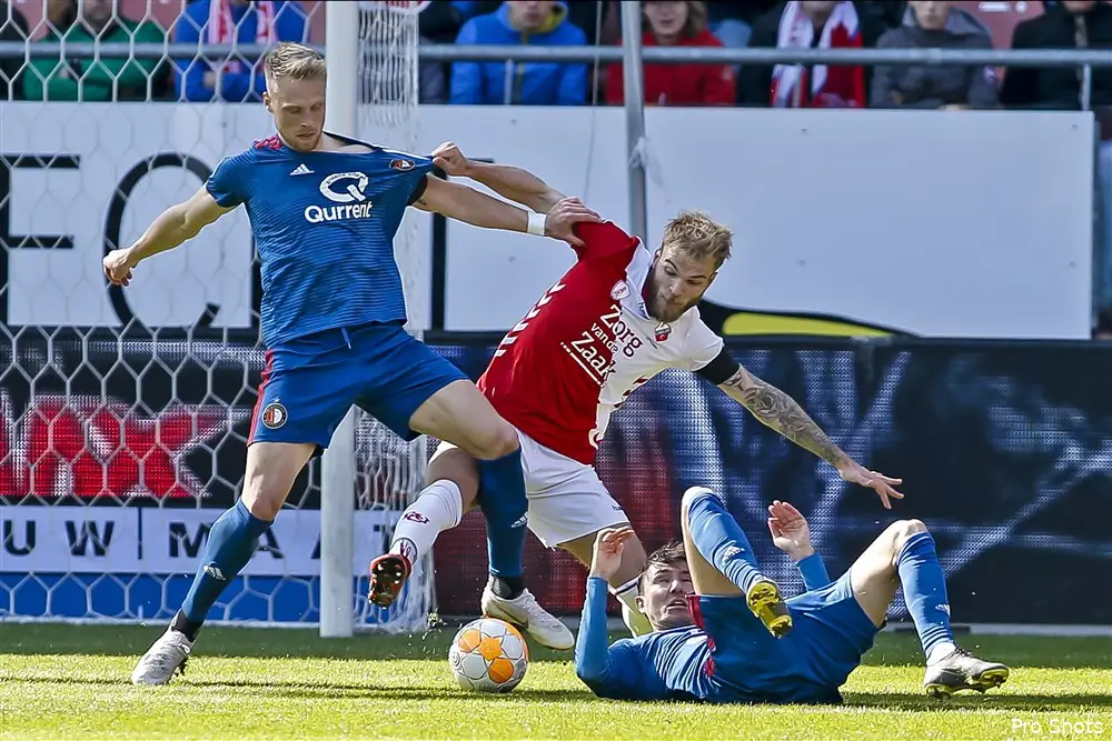 Van Hanegem: ''Die kun je net zo goed niet meer opstellen''