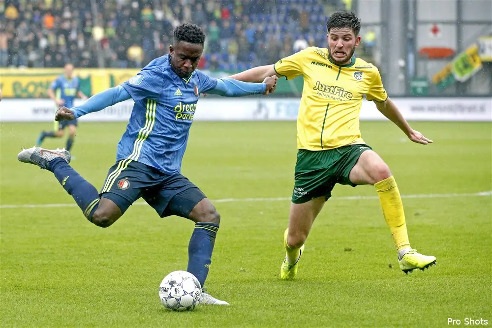 Feyenoord met internationals op weg naar Heracles-thuis