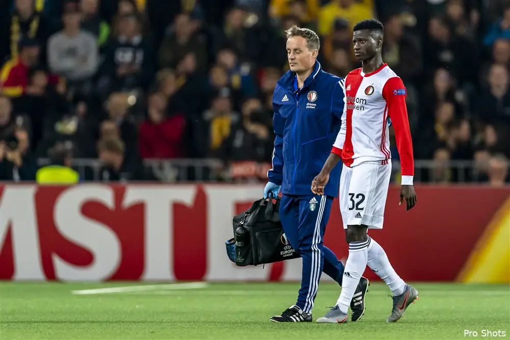 Ié niet inzetbaar vanwege spierblessure, Fer twijfelgeval
