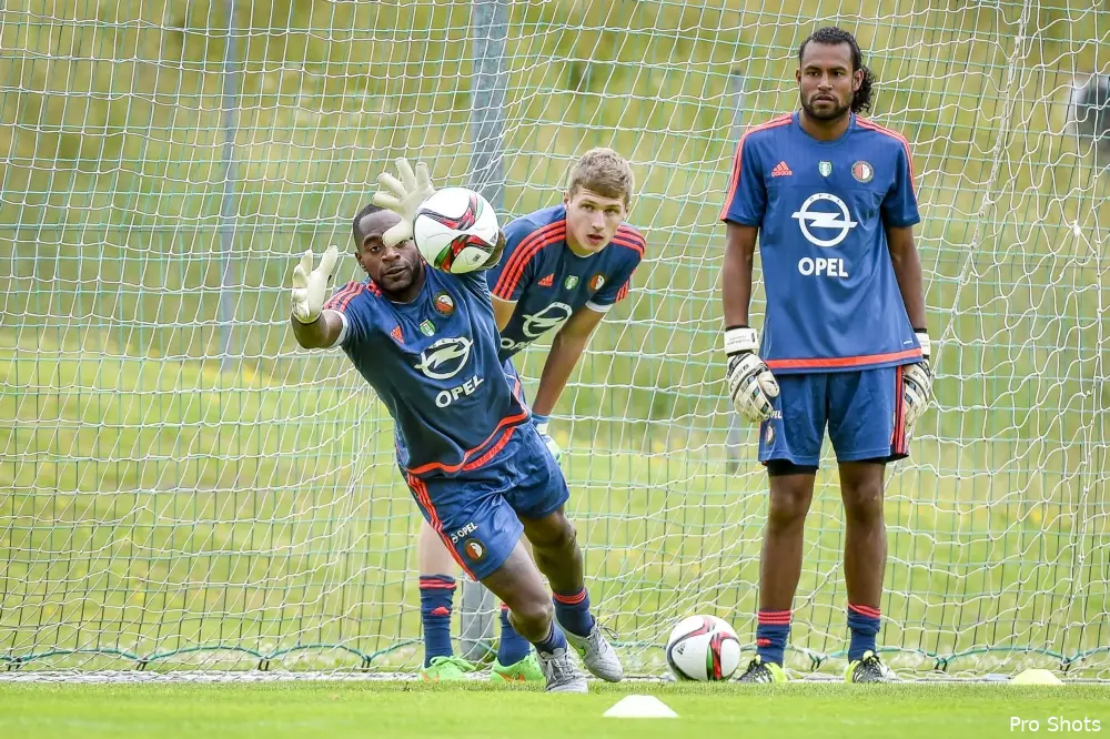 Feyenoord hoopt op aantrekken ervaren reservekeeper