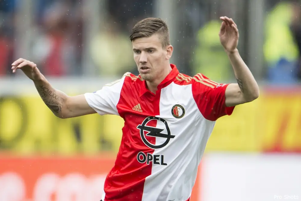 Ambassadeur Kramer: ''Profvoetballers in gespreid bedje''