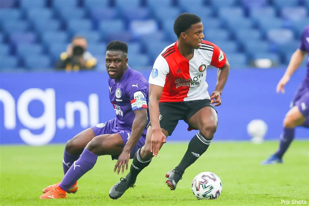 De Cijfers: Backs vallen positief op bij zakelijk Feyenoord
