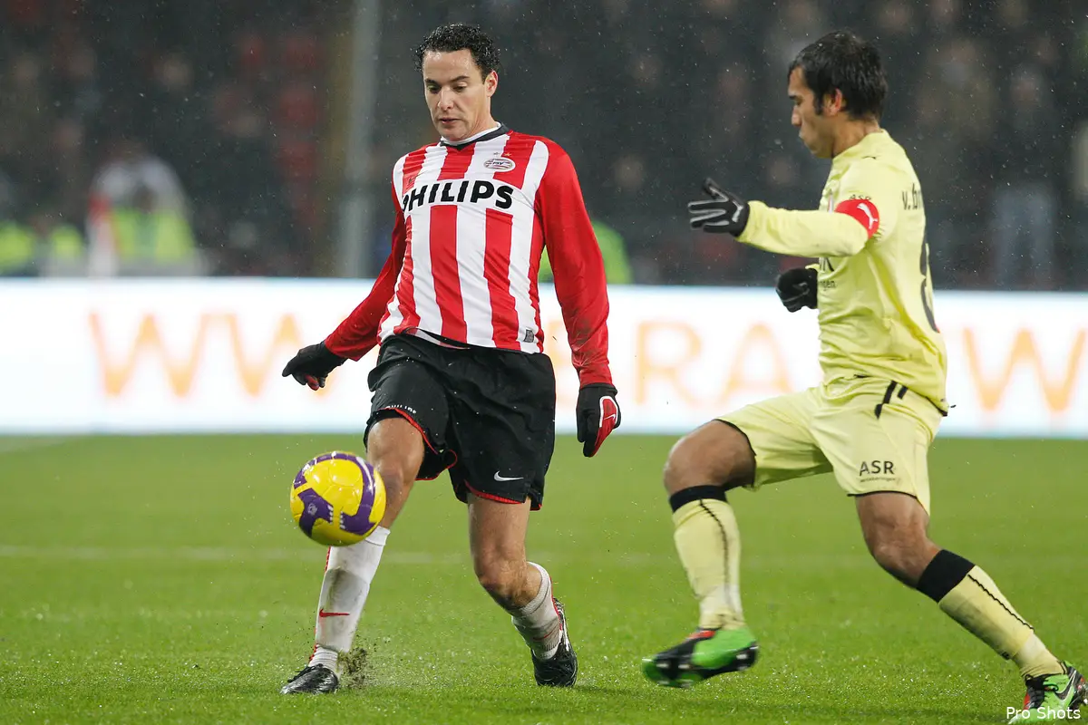 FEYENOORD LOOT PSV UIT
