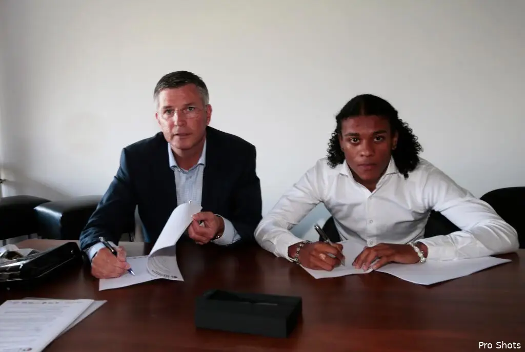 Feyenoord contracteert Rashaan Fernandes