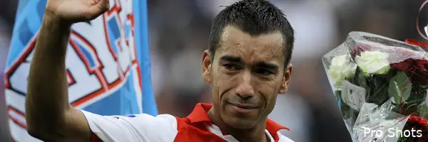 Van Bronckhorst en De Vrij vieren vandaag verjaardag