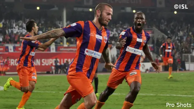 VIDEO | Oud-Feyenoorder scoort eerste doelpunt in Indiase dienst