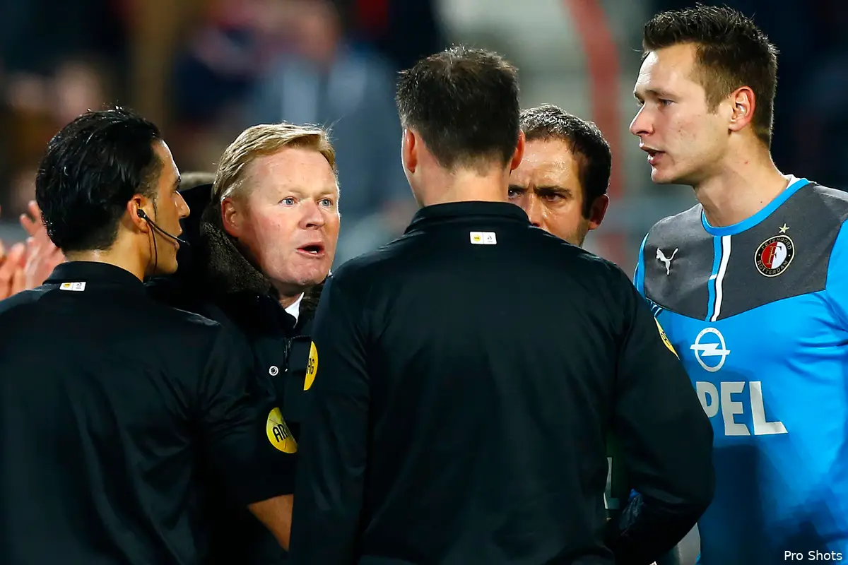 Koeman over scheids: 'Niet capabel als je dit niet ziet'