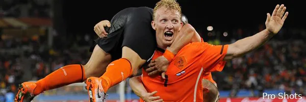 Oranje dankzij Robben en Kuyt naar kwartfinale