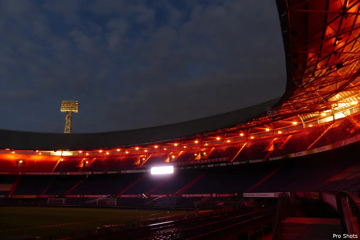 Zomerterras geeft Stadion Feijenoord N.V. ademruimte