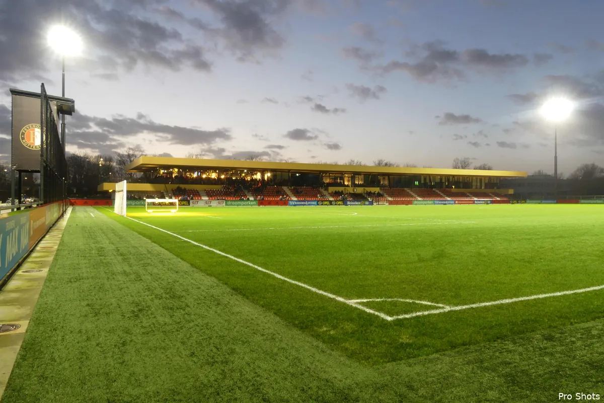 Feyenoord Academy en sv Oranje Wit langer met elkaar verder
