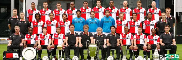 'Spelers moeten salaris inleveren'