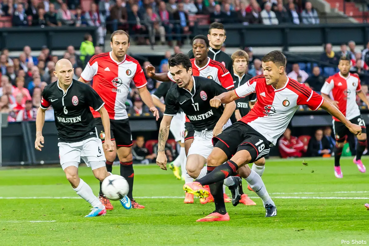 FEYENOORD IN EUROPA DOOR HELD MANU