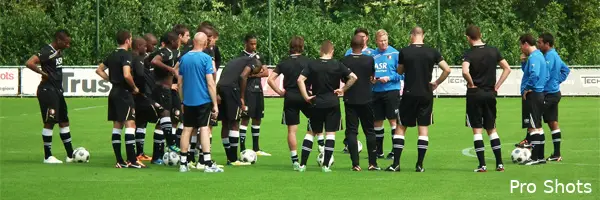 Felle strijd tijdens groepstraining op Varkenoord