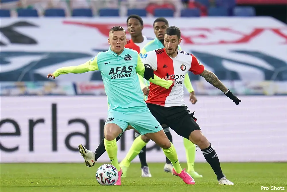 Van der Vaart: ''Eigenlijk komt Senesi in alles tekort''