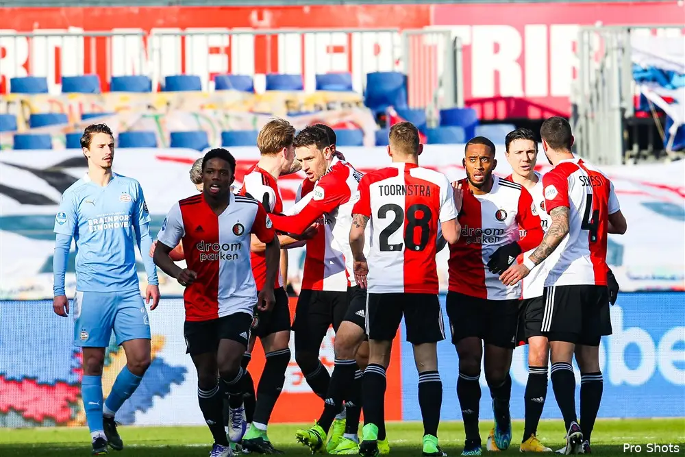 Feyenoord verslaat PSV dankzij uitstekende eerste helft