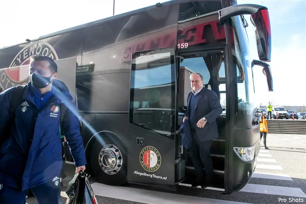 Afgelopen | Persconferentie Dick Advocaat
