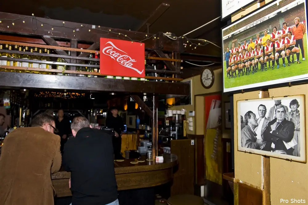 Explosie bij Feyenoord-café: ''Niks met voetbal te maken''