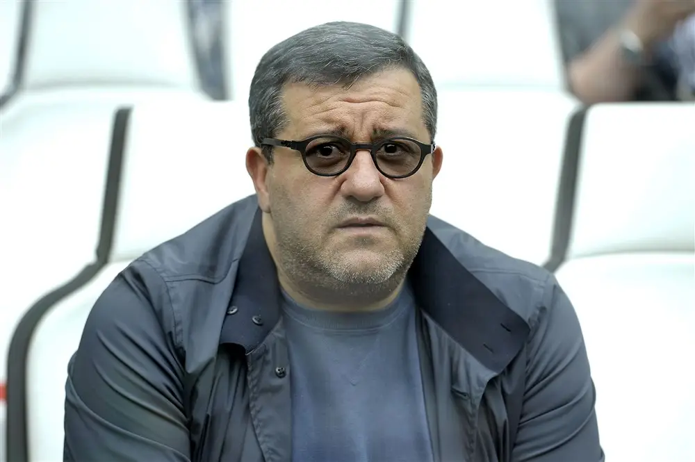''Lijkt erop dat Raiola een coup aan het plegen is bij Feyenoord''