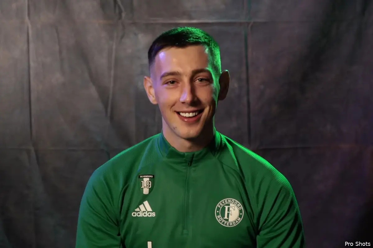 Feyenoorders speciaal verrast door familie (video)