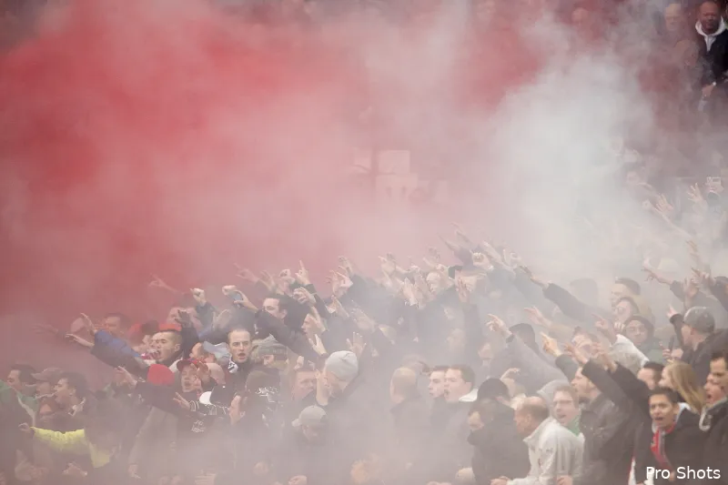 Feyenoord: 'Laat vuurwerk achterwege'