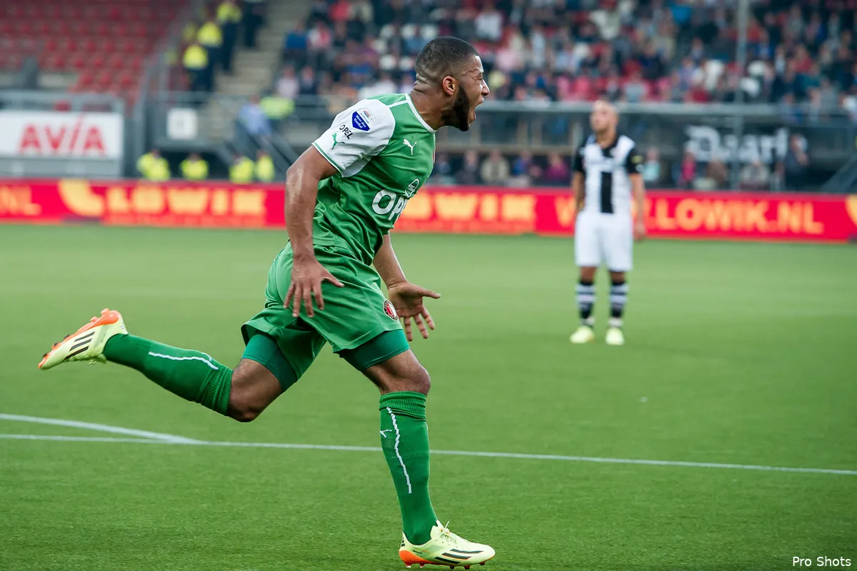 'Ajax zeer gecharmeerd van Feyenoorder Vilhena'