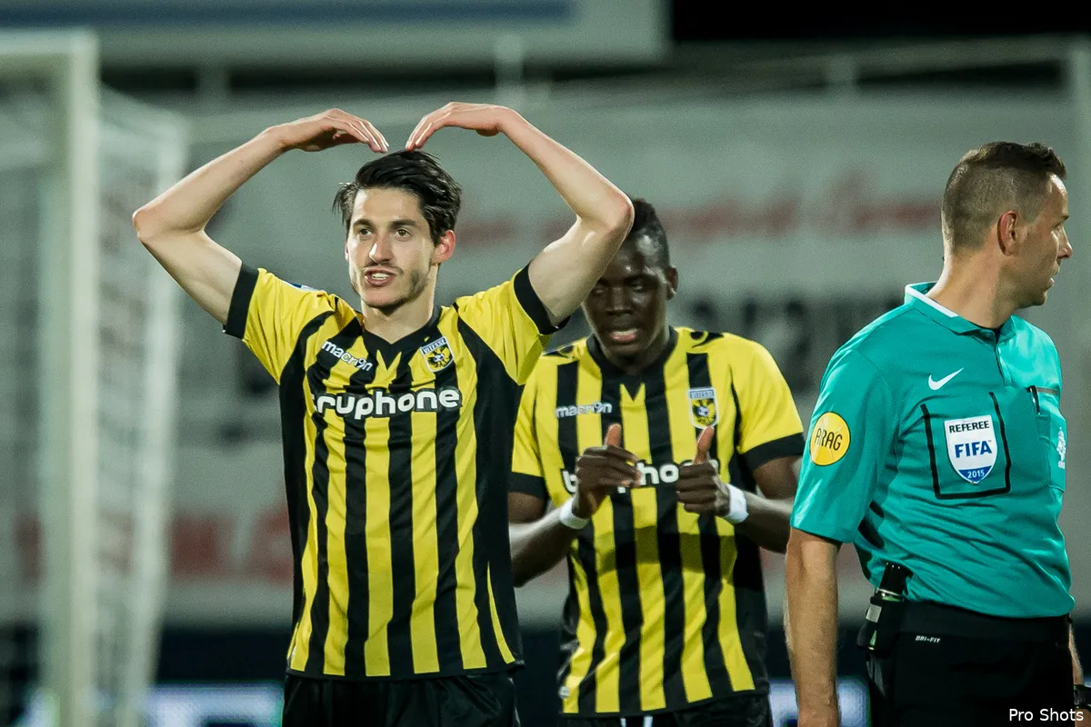 Feyenoord in gesprek met Vejinovic