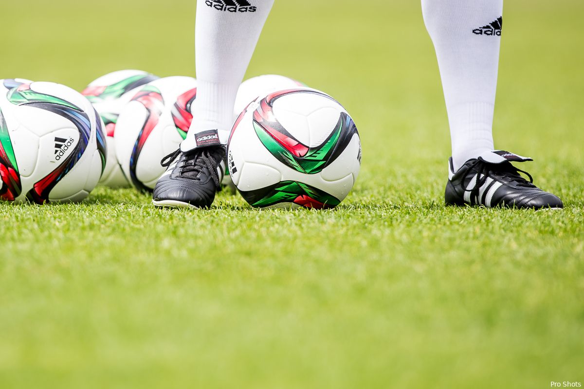 Feyenoord neemt veiligheidsmaatregelen rond trainingsveld