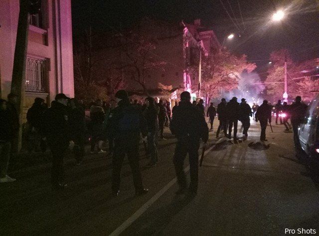 VIDEO | Feyenoord-supporters aangevallen in Odessa