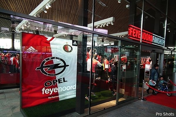 Feyenoord investeert in online verkoop en sluit Fanshop Rotterdam CS