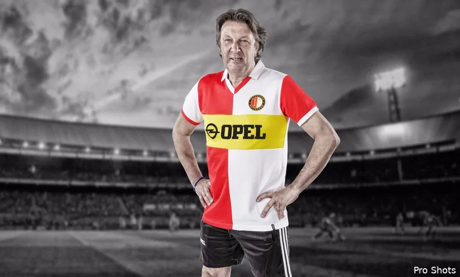 Fanshop terug in de tijd met unieke Feyenoord-shirts