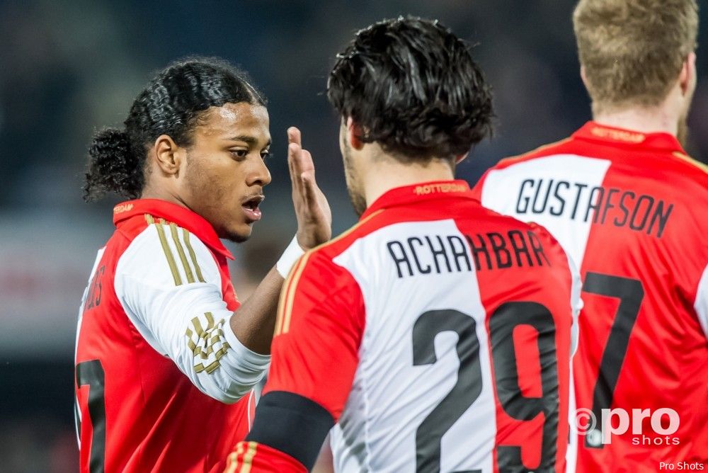 'Talenten Fernandes en Janga vertrekken bij Feyenoord'