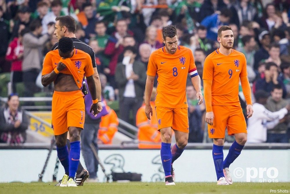 Oranje wint zonder Feyenoorders ook niet van Ierland