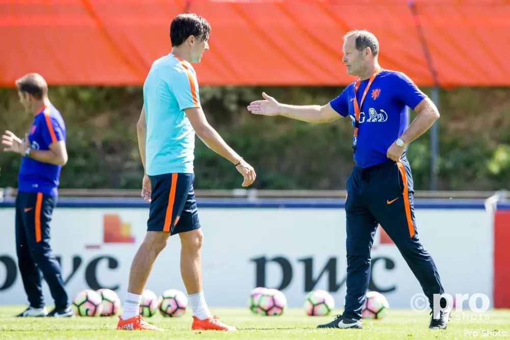 Vermoedelijke opstelling Oranje: Berghuis in de basis