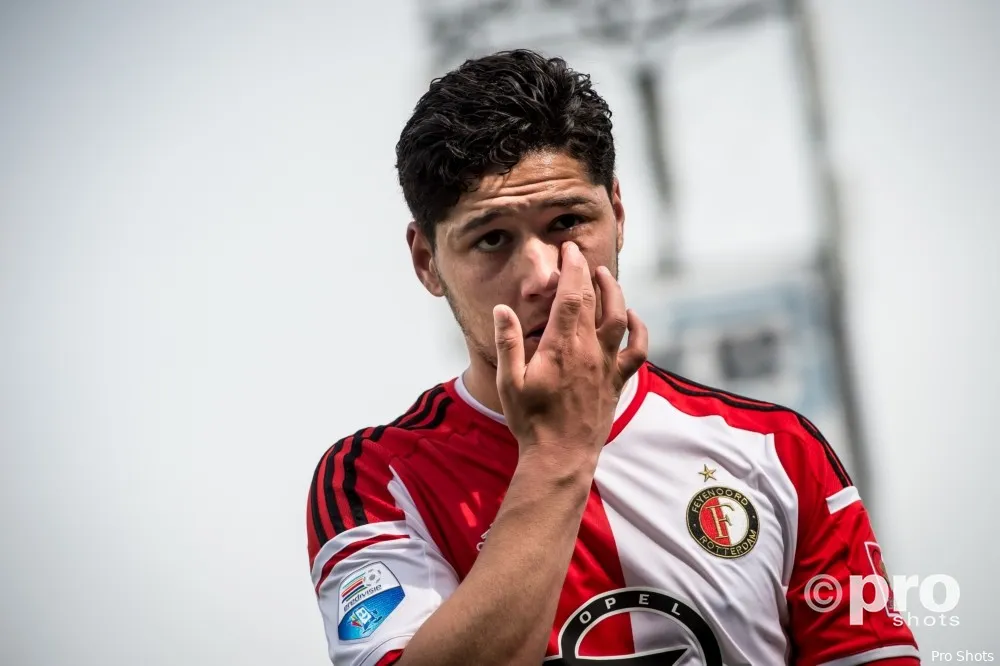 Van Bronckhorst: ''Voor Anass is het jammer hoe het nu gaat''