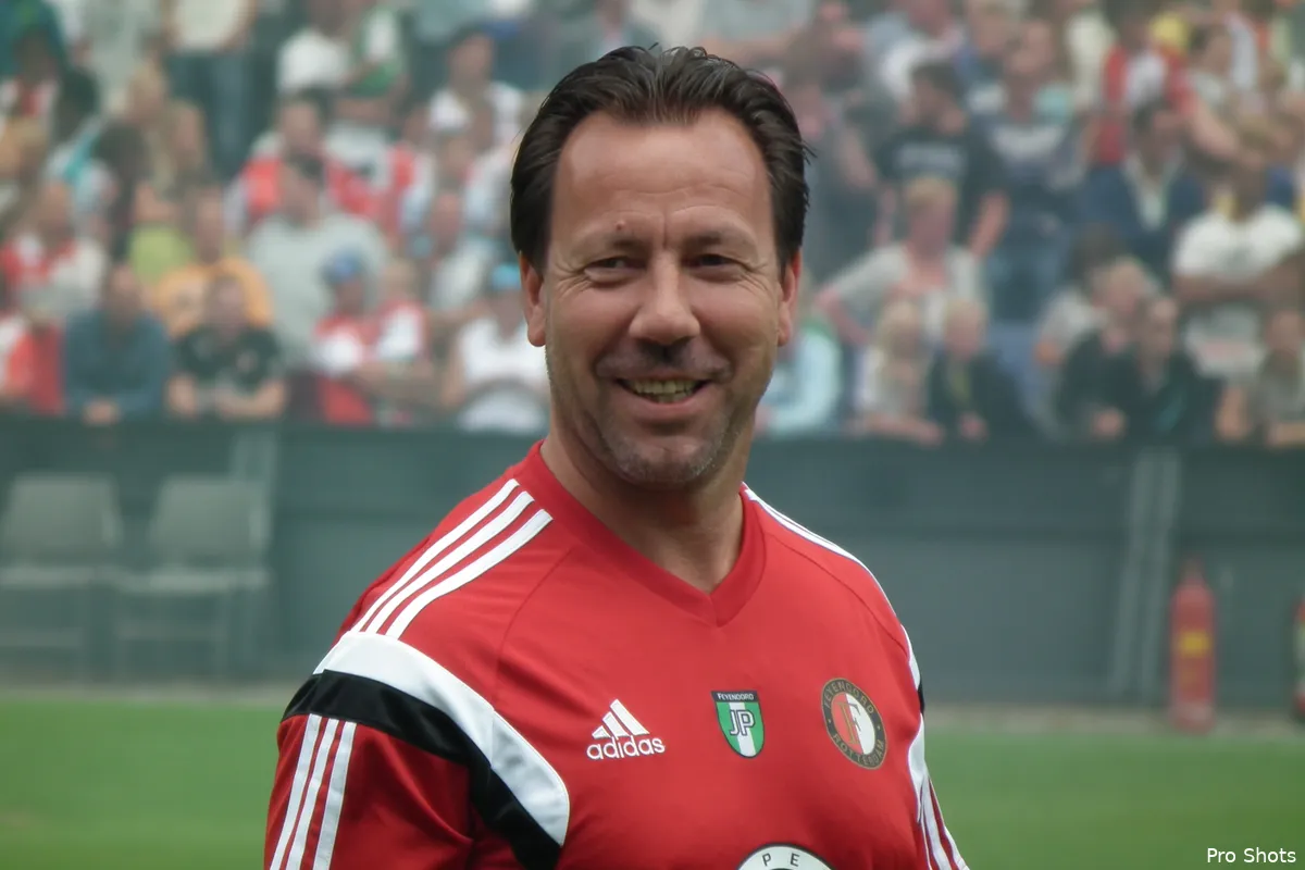 Van Gastel bekijkt Besiktas in Engeland