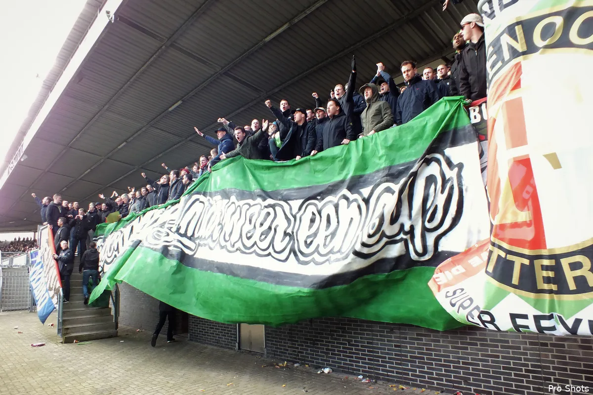 Feyenoord-shirt in vak PEC is zondag verboden