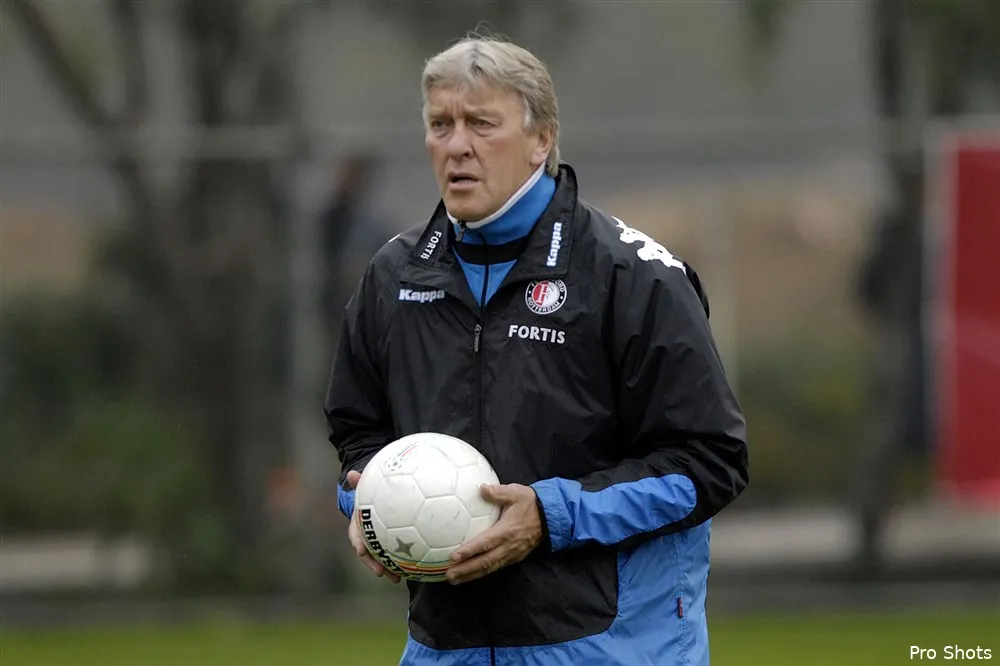 Voormalig keeperstrainer Pim Doesburg (77) overleden