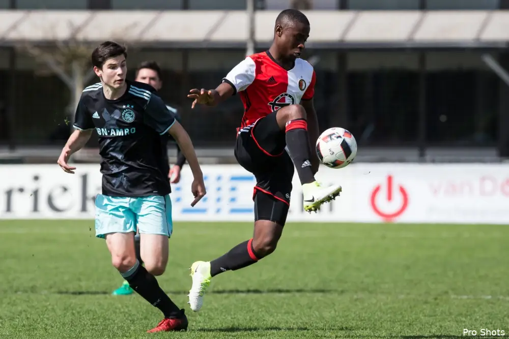 Feyenoord wil toetreding tot voetbalpiramide