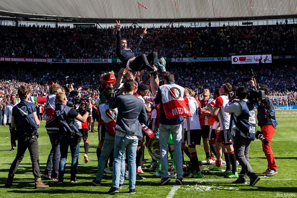 Van Bronckhorst in illuster rijtje Feyenoord-trainers